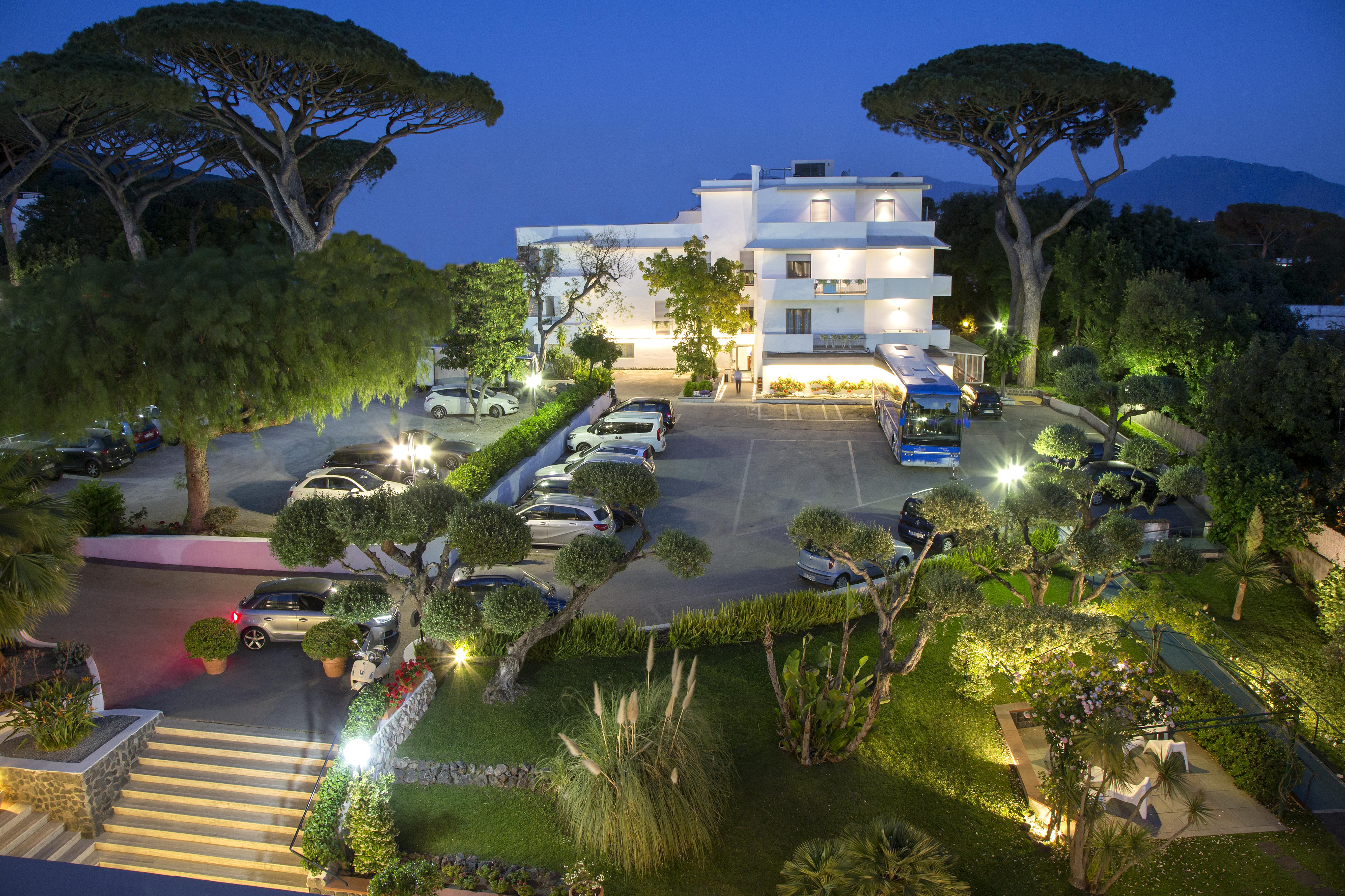 Hotel Marad Torre del Greco Esterno foto