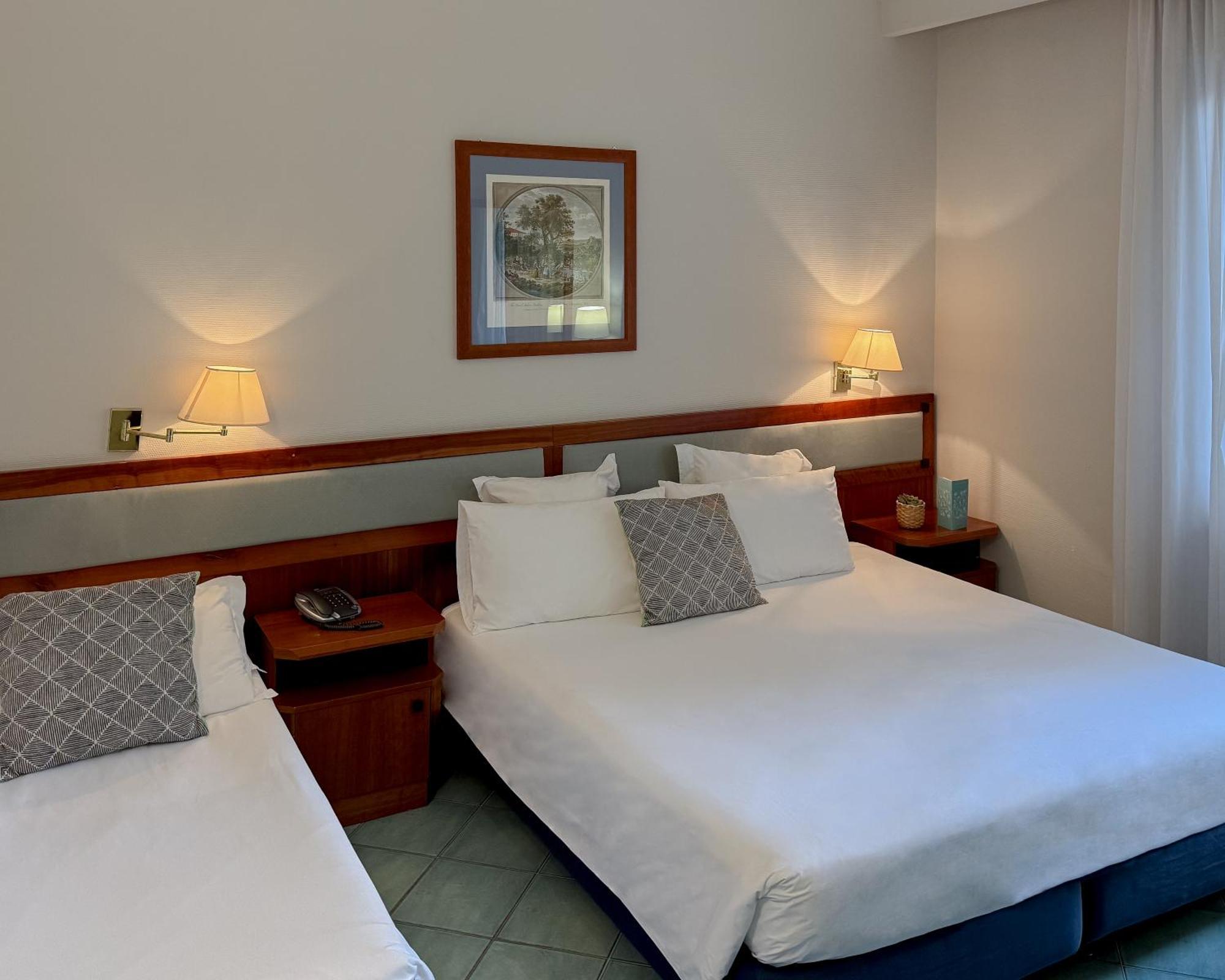 Hotel Marad Torre del Greco Esterno foto